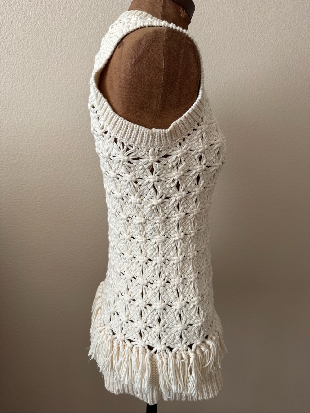 Theory Crochet Fringe Sleeveless Tank Top - White - Picture 6 of 7